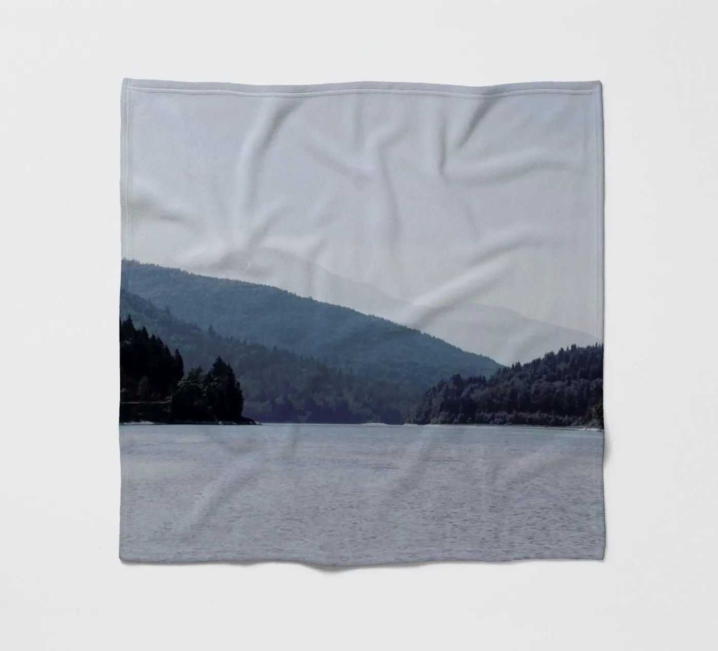 Blauton fleece blanket by Picture On The Fridge