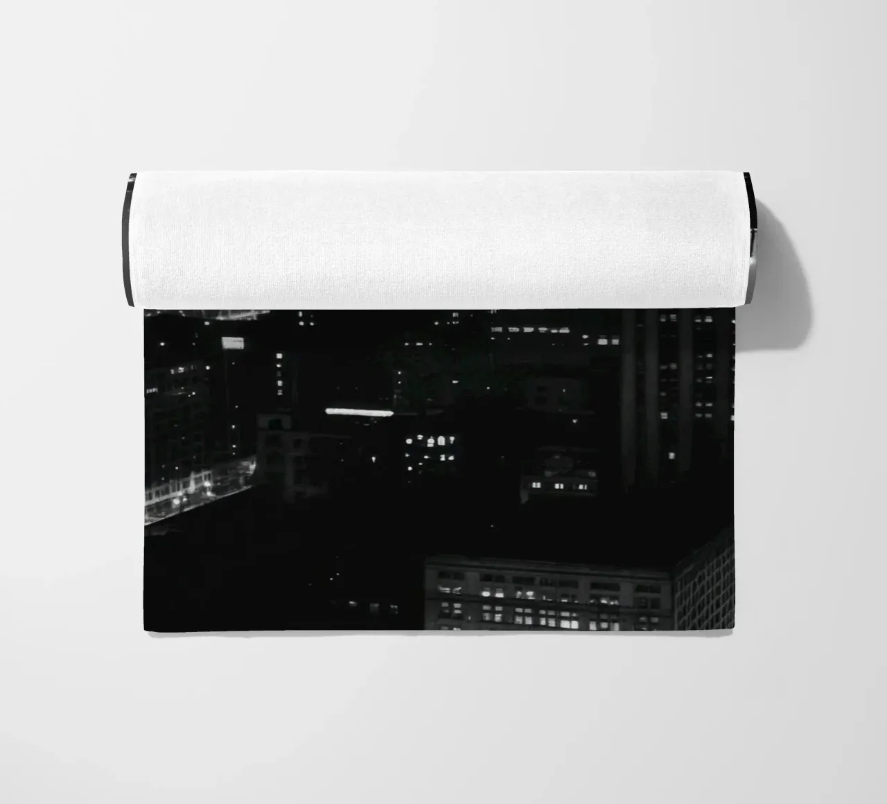 La città abbagliante telo mare da Black & White