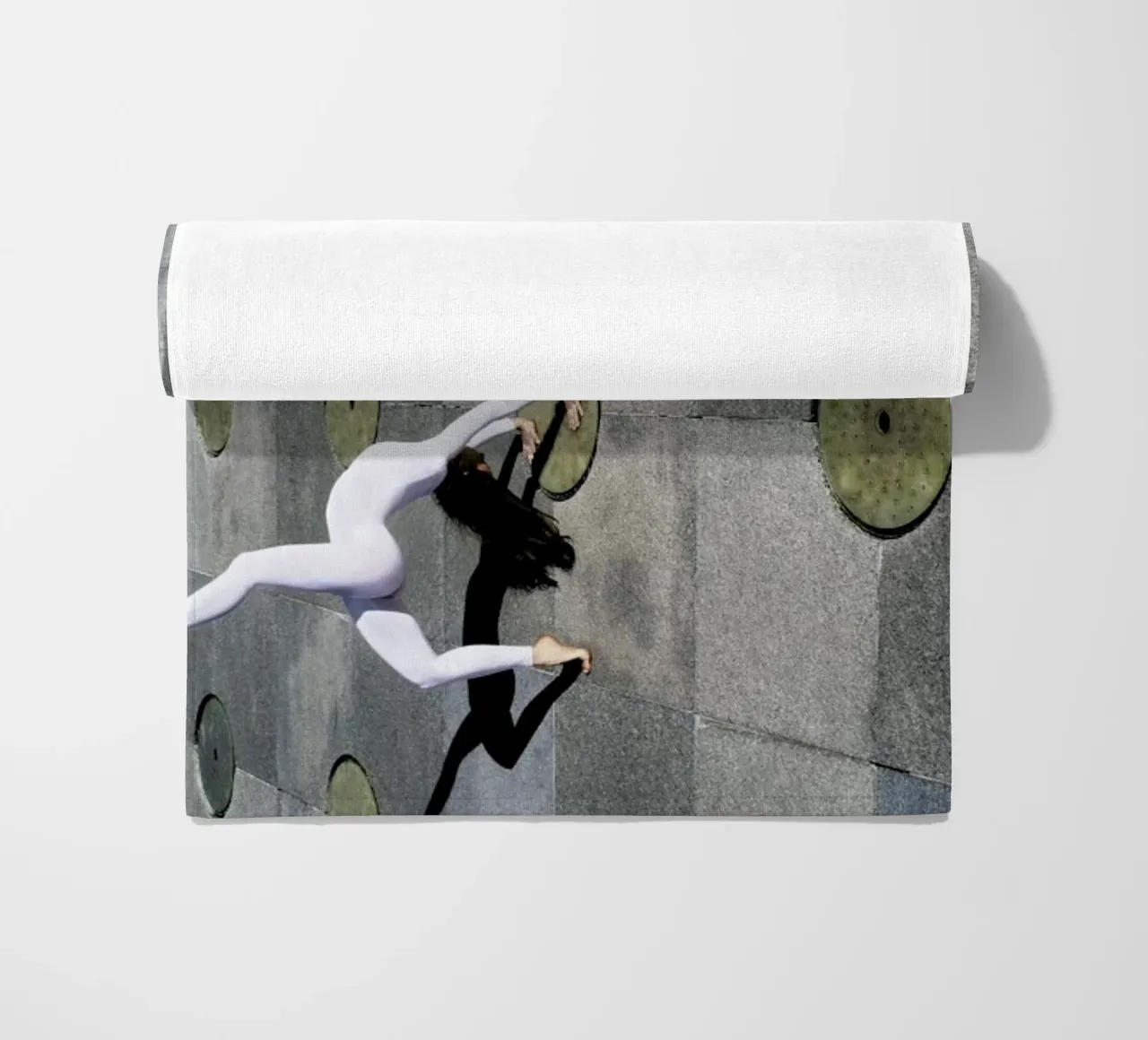 Paris #2 telo mare da The Urban Yoga