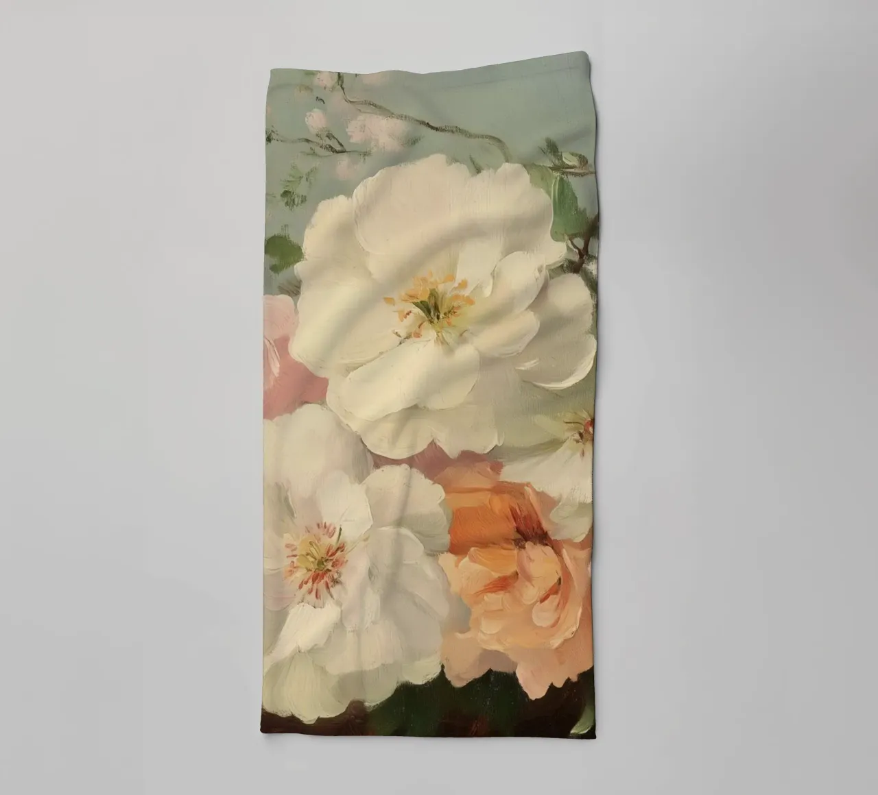 Pittura floreale con tenui fiori a pastello asciugamano da bagno da Melloi Art Print