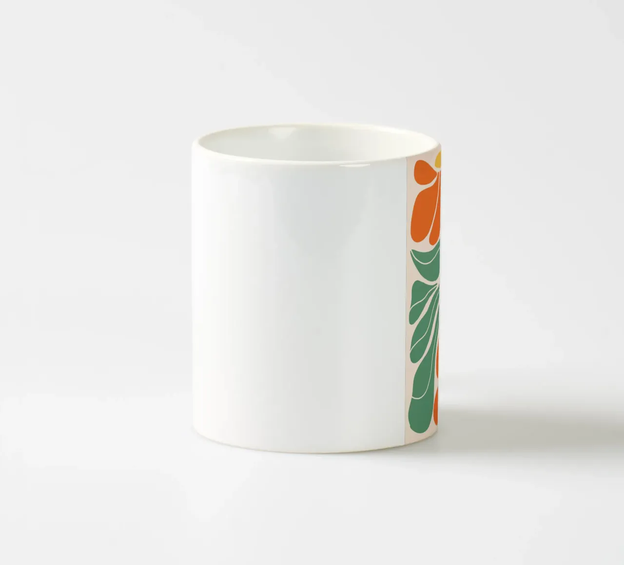 Moderno Bohemien Art Nouveau floreale 2/3 - Arancione e verde tazza in ceramica da Dominique Vari