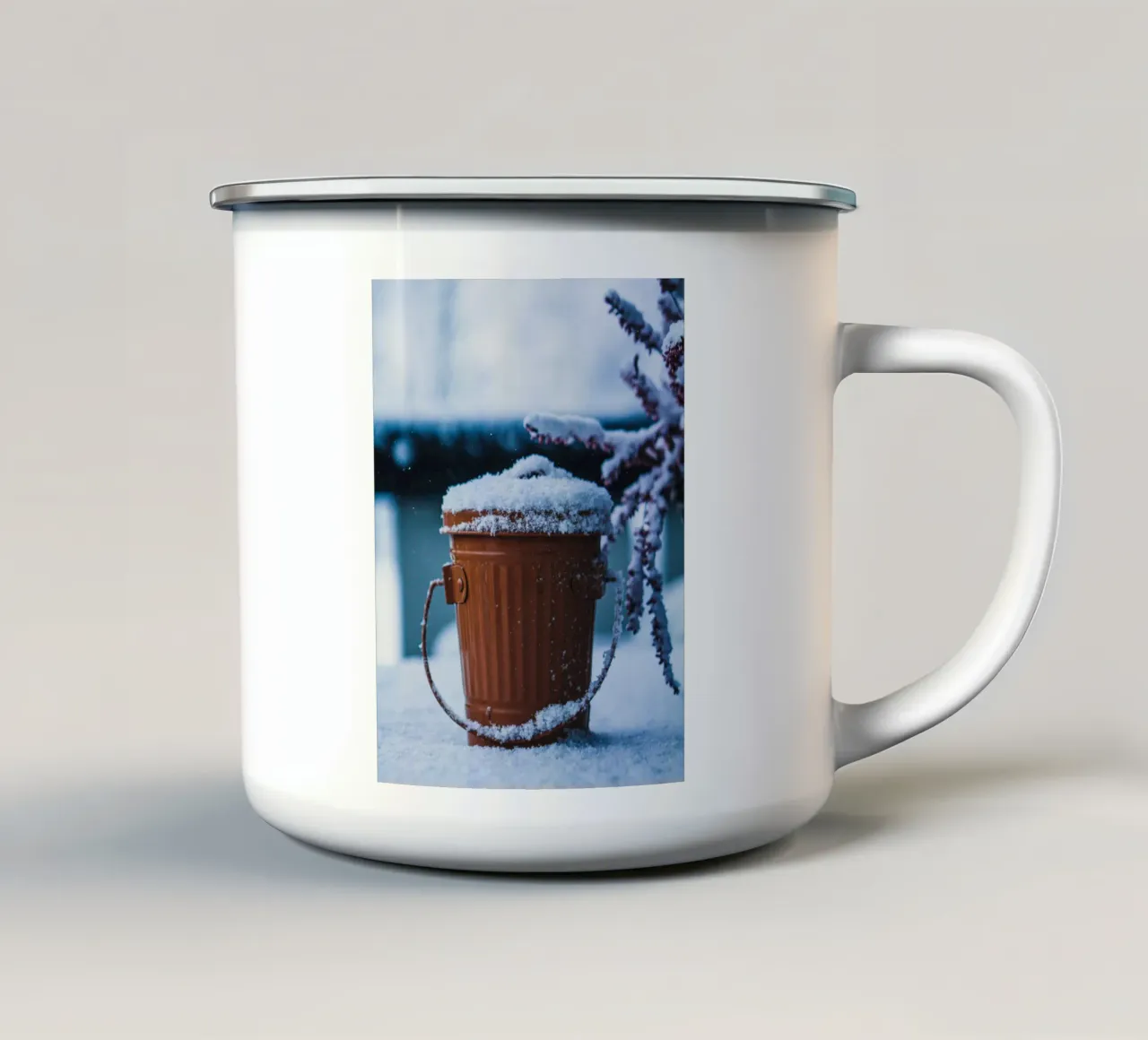 Magia invernale - Eime innevata tazza in smalto da Whole©