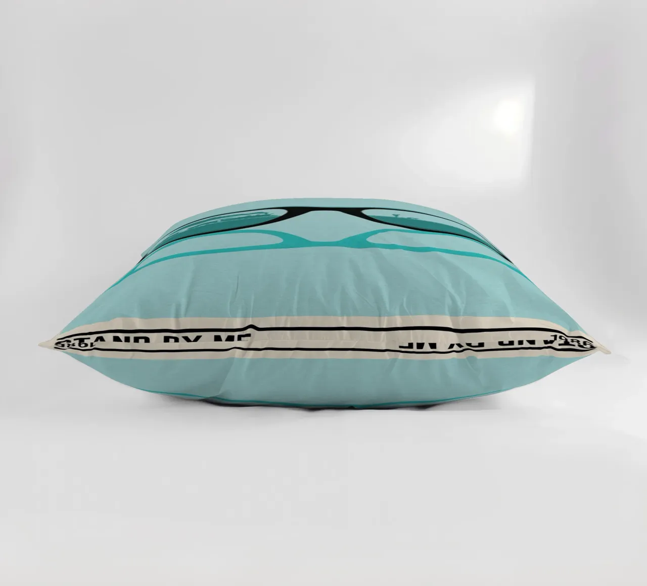 Stand by Me cuscino da TheArtstudio