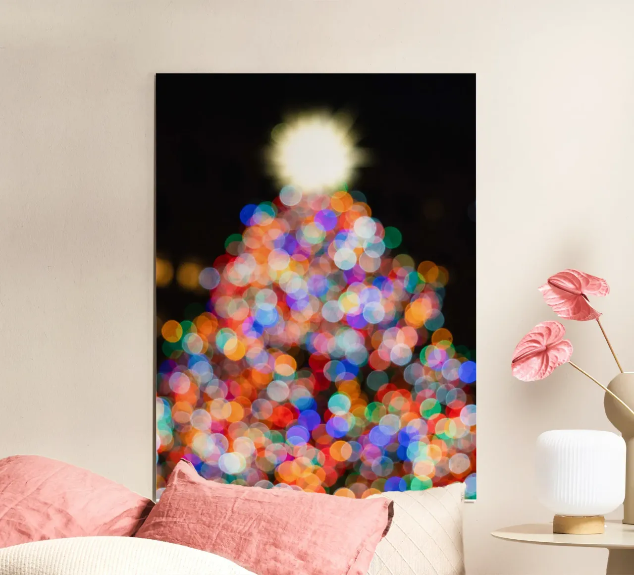 Bokeh-Weihnachten – Abstraktes Lichterspiel Poster von Whole©