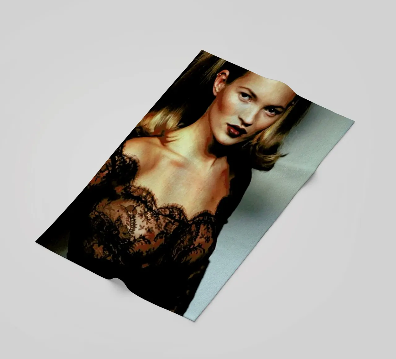 Kate Moss telo mare da Gallery Print and Art Limited