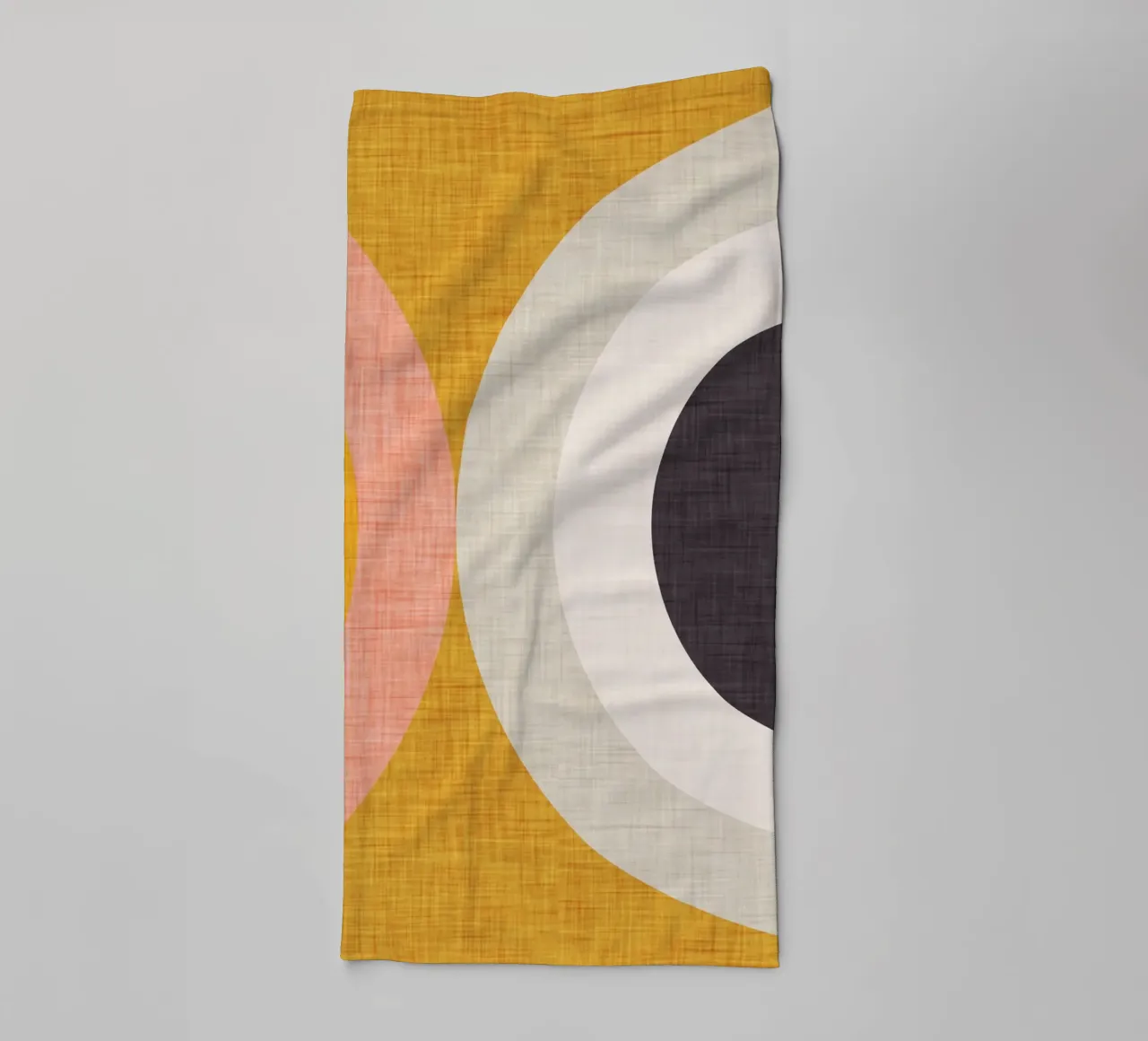 Nouveau Mid Mod Jaune serviette de bain de susanacosta