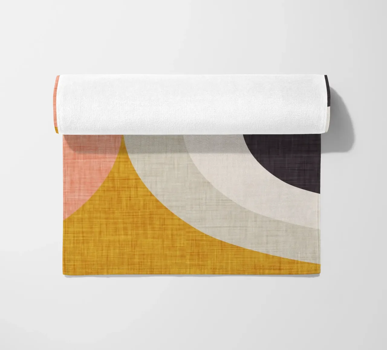 Nouveau Mid Mod Jaune serviette de plage de susanacosta