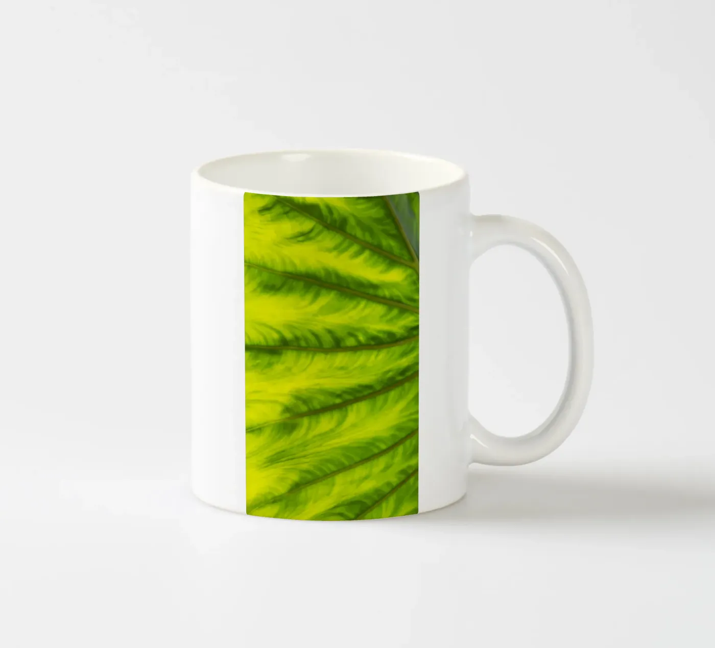 Green waves ceramic mug by Teresa André