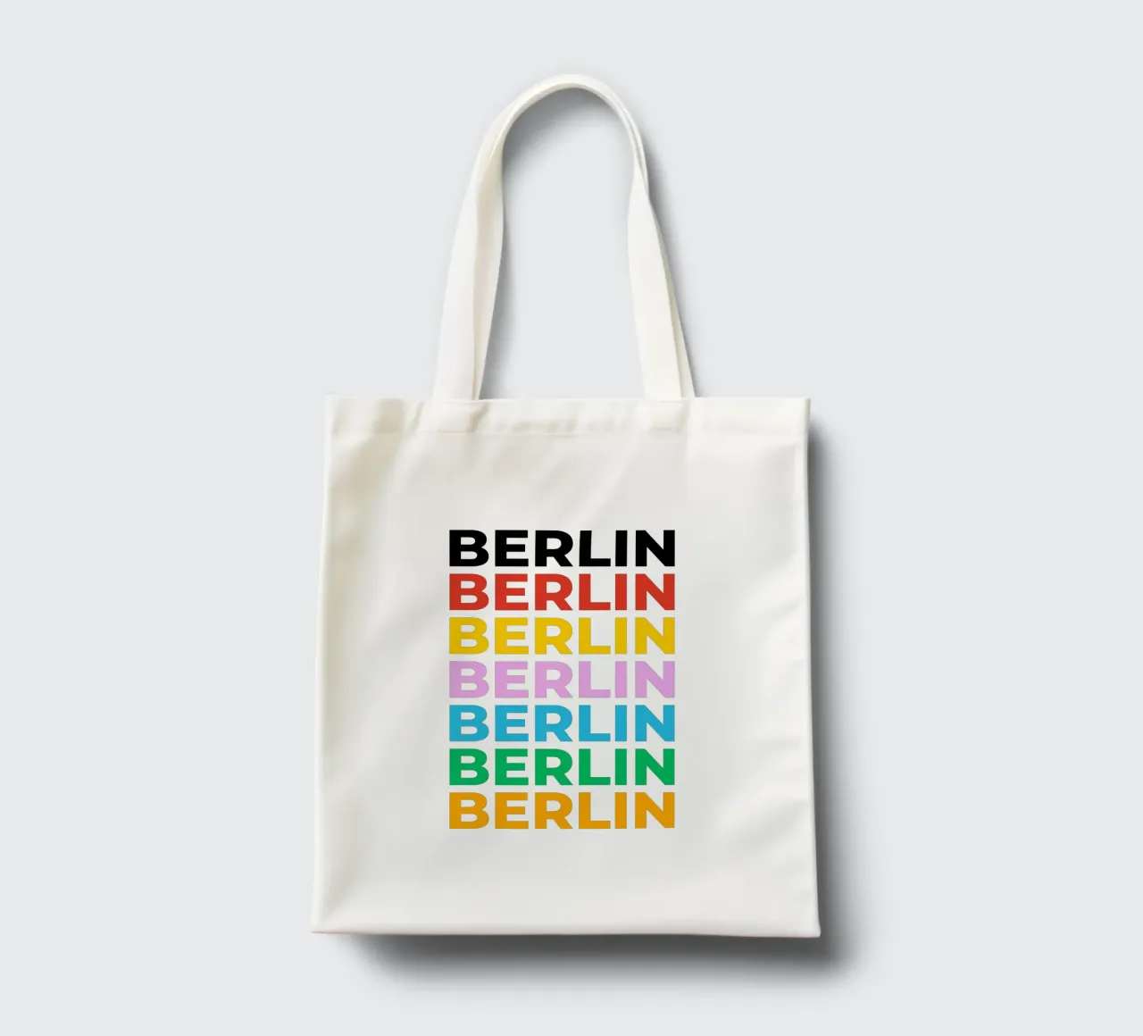 Design tipografico berlinese con lettere colorate borsa in juta da Berlin Moments