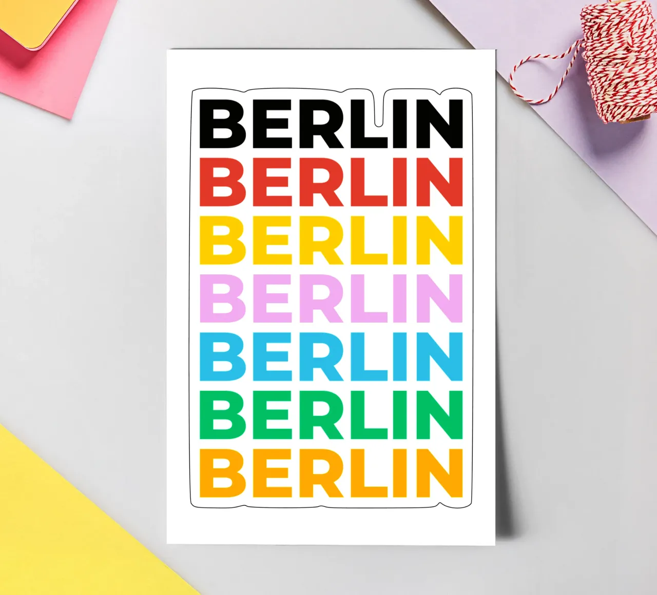 Design tipografico berlinese con lettere colorate foglio adesivo da Berlin Moments
