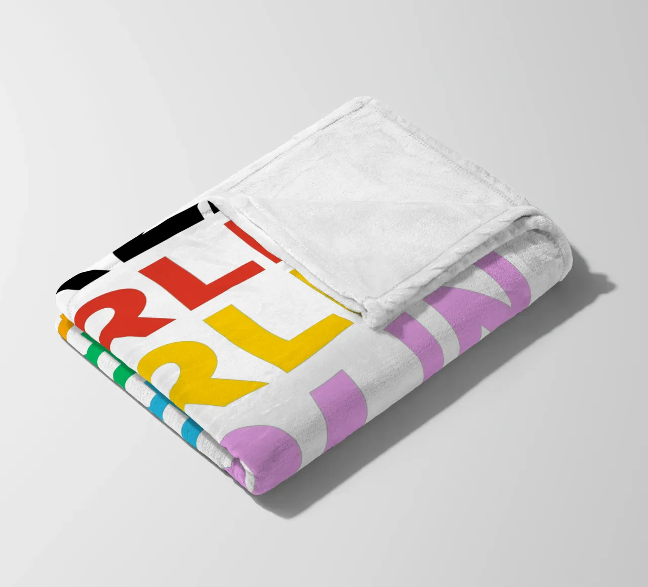 Design tipografico berlinese con lettere colorate coperta in pile da Berlin Moments