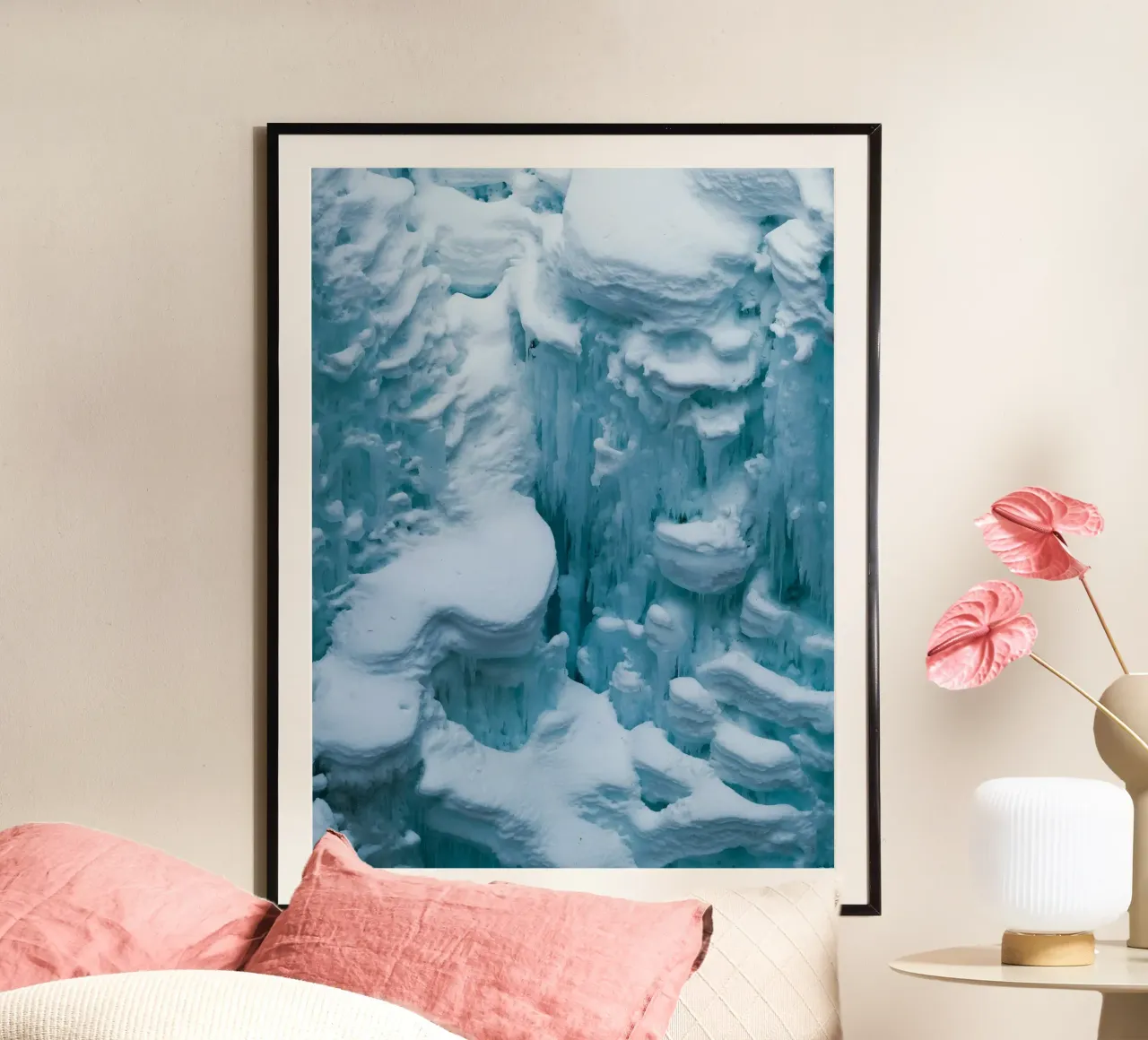 Arte delle formazioni di ghiaccio - Strutture invernali poster con telaio in legno da Whole©