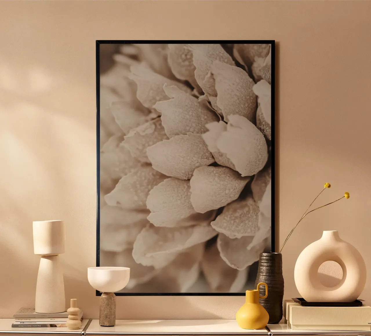 Dry Flower Detail poster con telaio in alluminio da treechild
