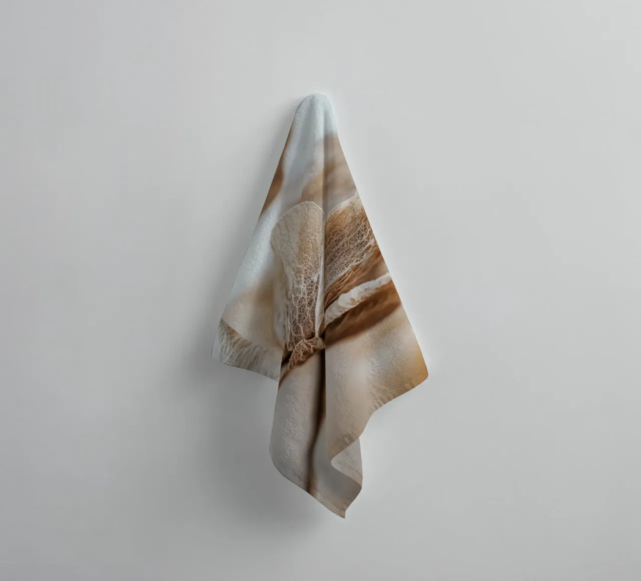 Dry Flower Detail No 3 asciugamano da bagno da treechild