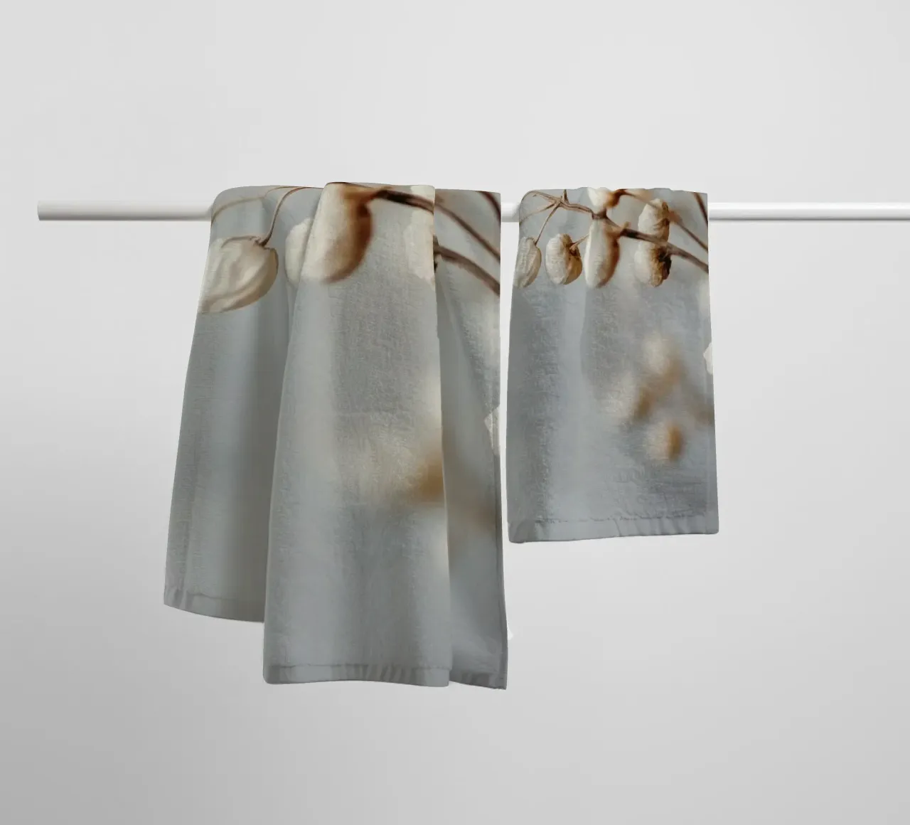 Dry Flower Detail No 4 asciugamano da bagno da treechild