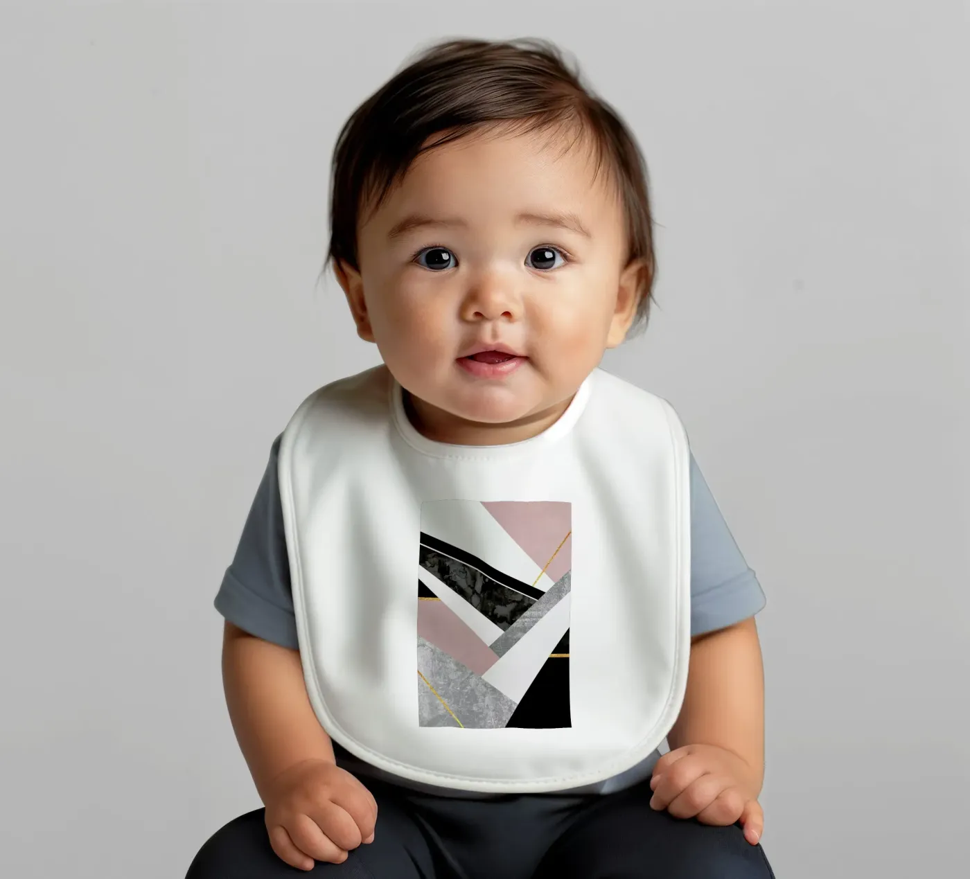 Lines & Layers bavaglino da Elisabeth Fredriksson