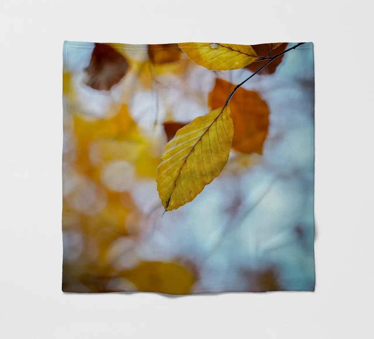 Foglie d'autunno coperta in pile da Tom's Wildlife