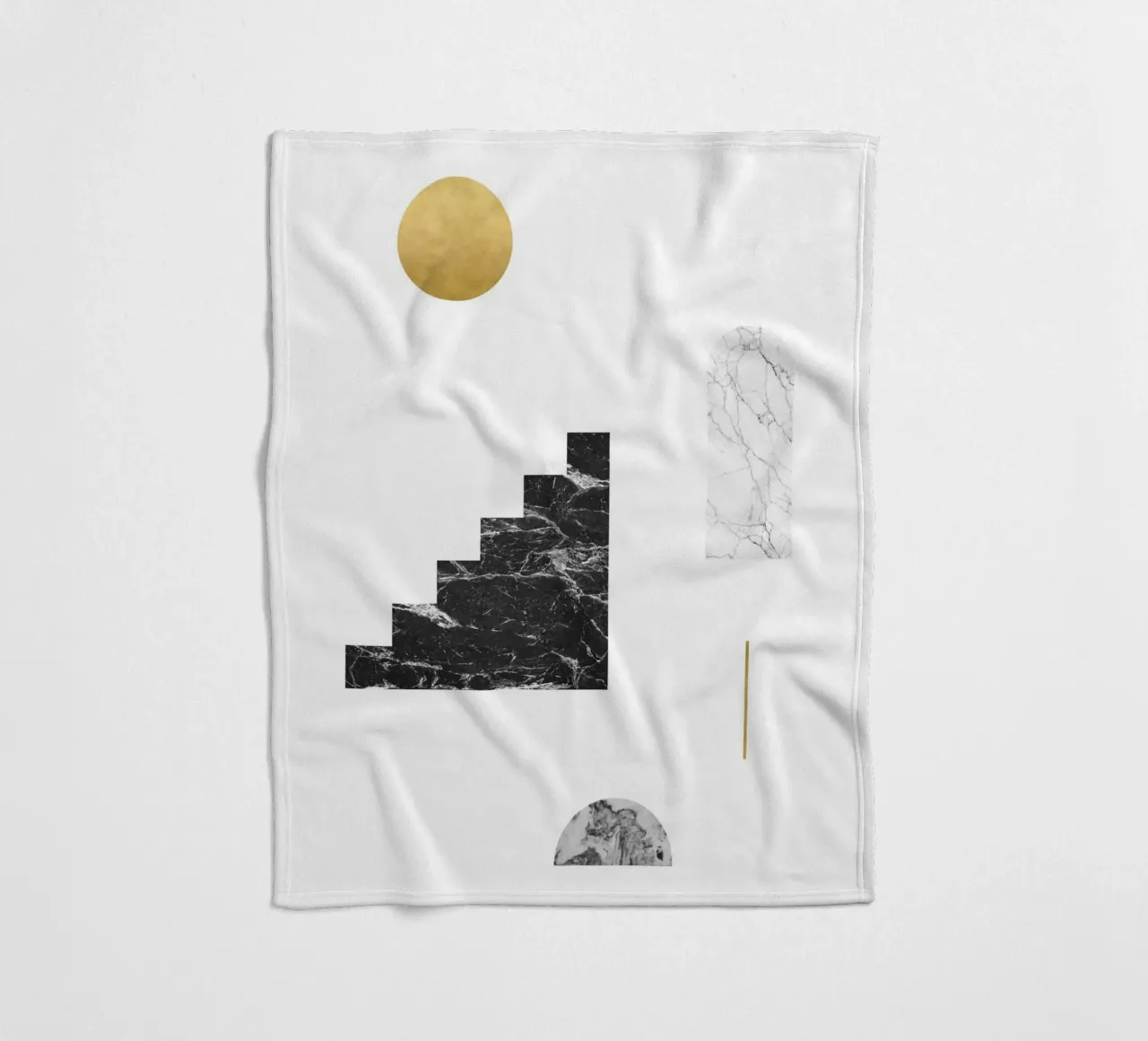 Sole d'oro e scale di marmo coperta in pile da kookiepixel
