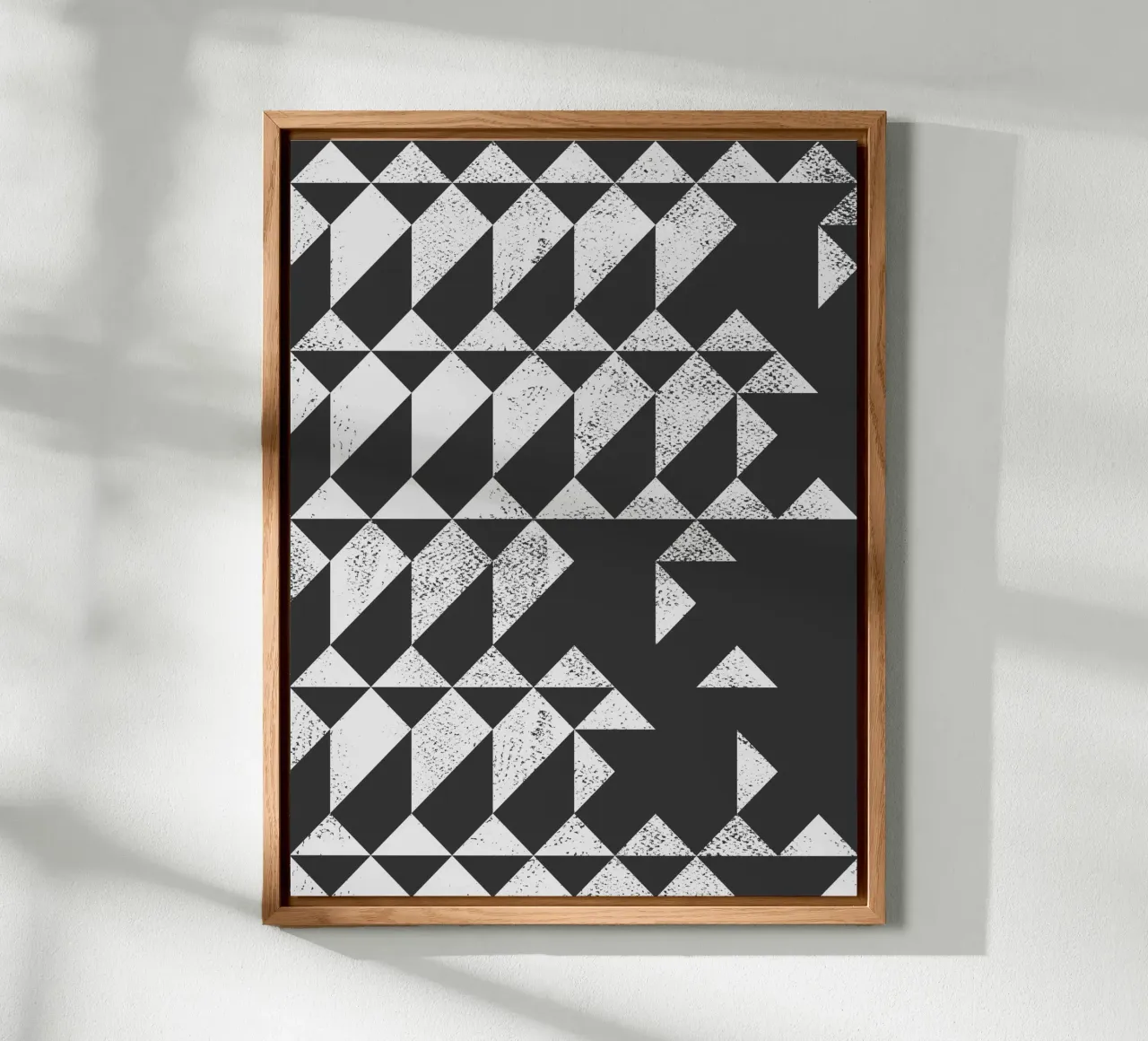 Decorazione da parete a triangolo astratto geometrico in bianco e nero alluminio dibond da kookiepixel