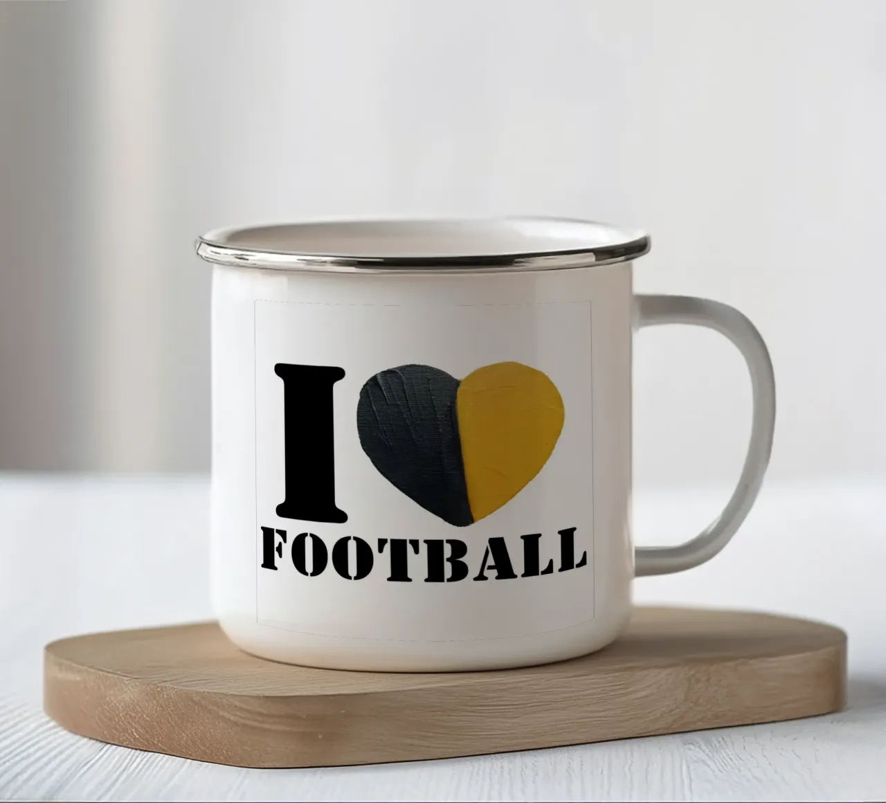 I Heart Football - Cuore dipinto in oro e nero tazza in smalto da FABOArt