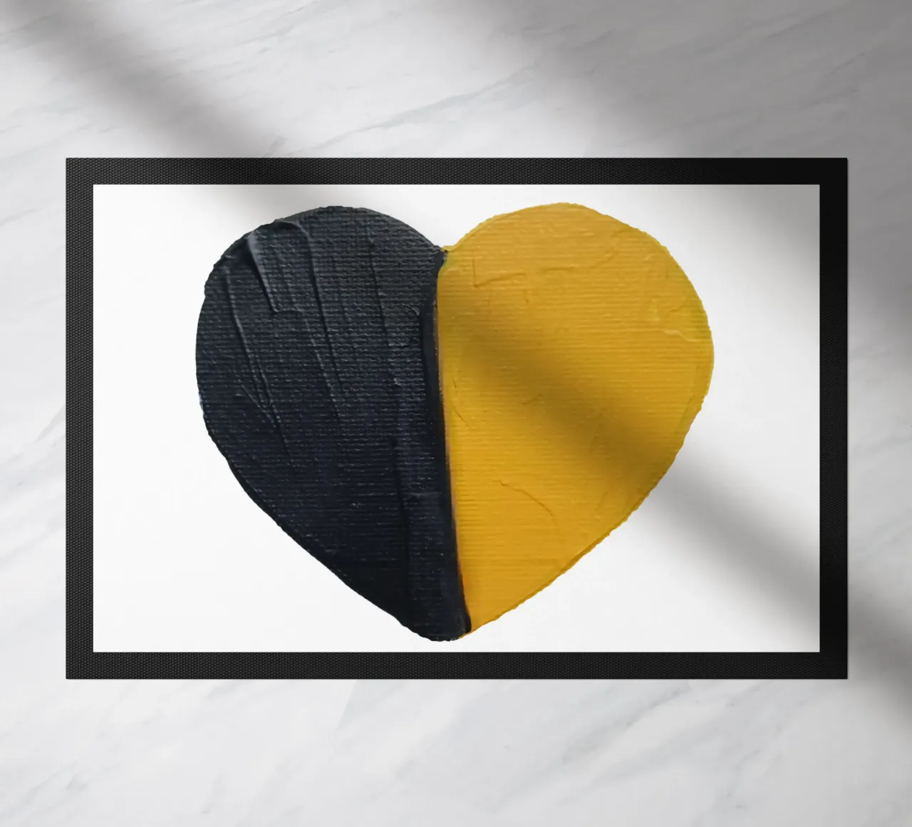 Cuore nero e oro dipinto a mano zerbino da FABOArt