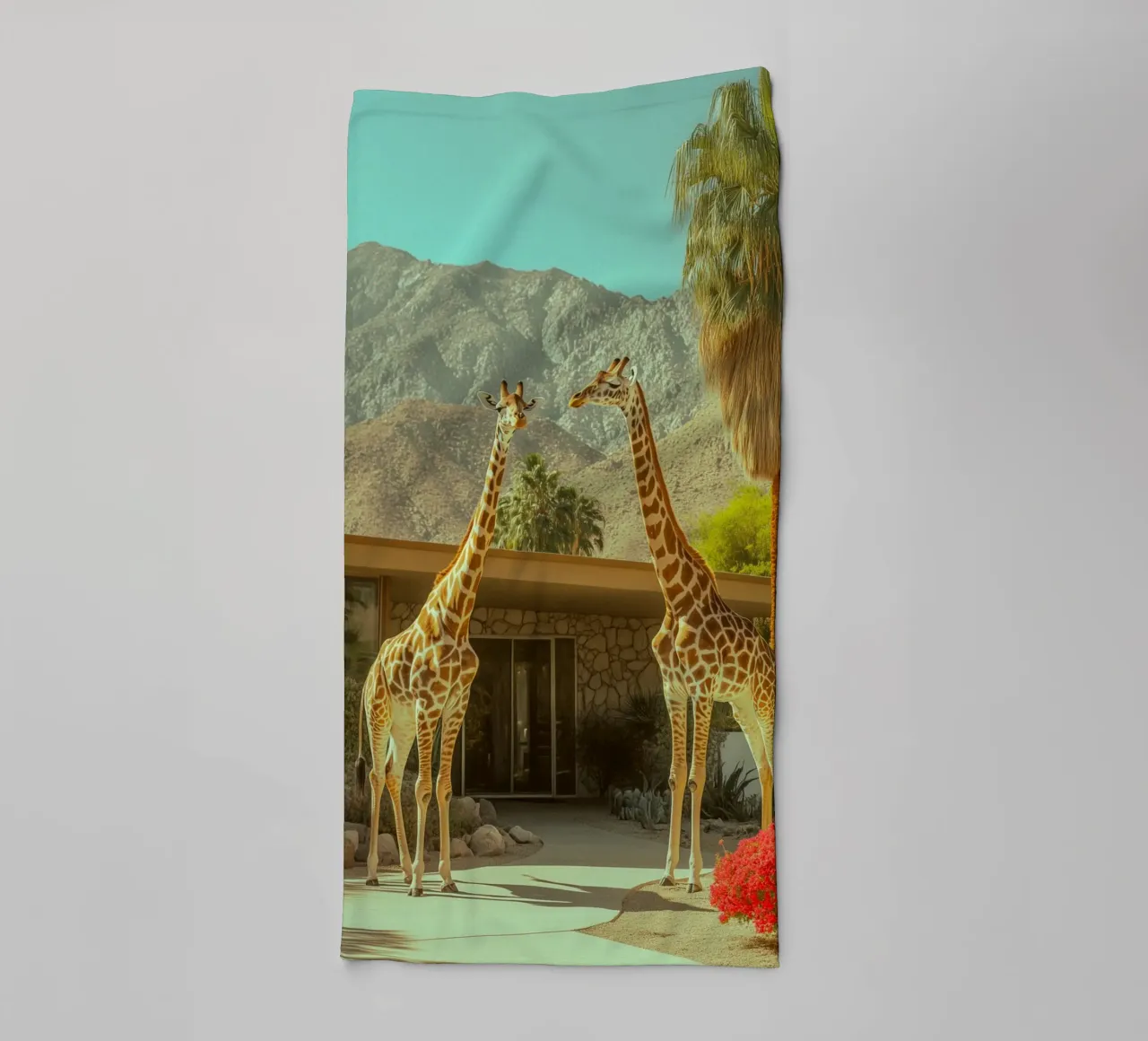 Parata di giraffe a Palm Springs asciugamano da bagno da Carinaprint