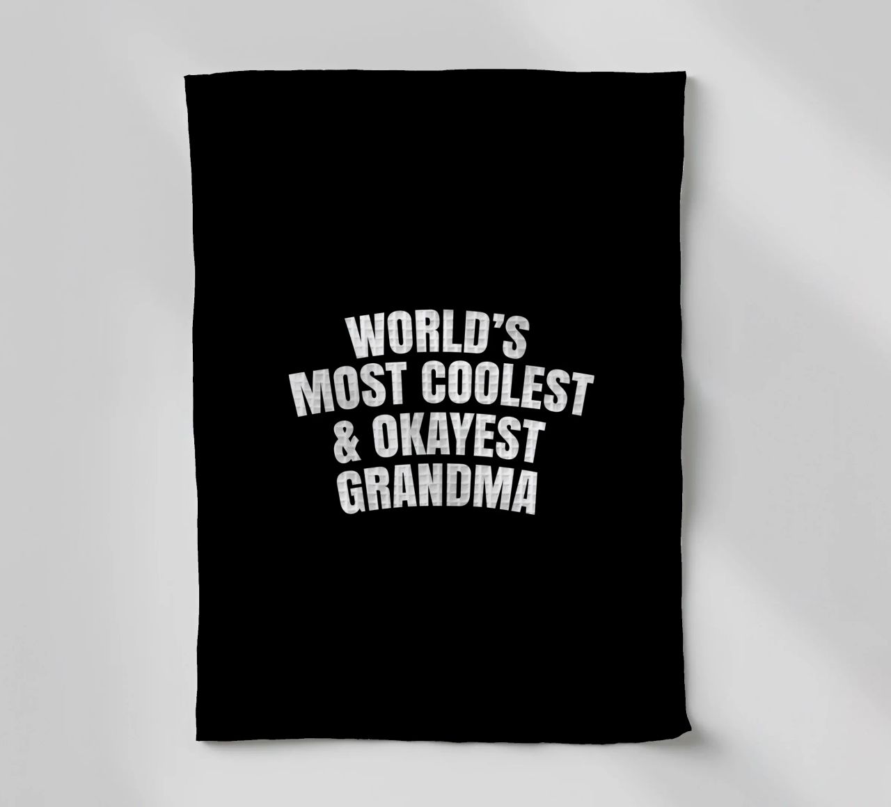 World's most coolest and okayest grandma canovaccio da cucina da happieeagle