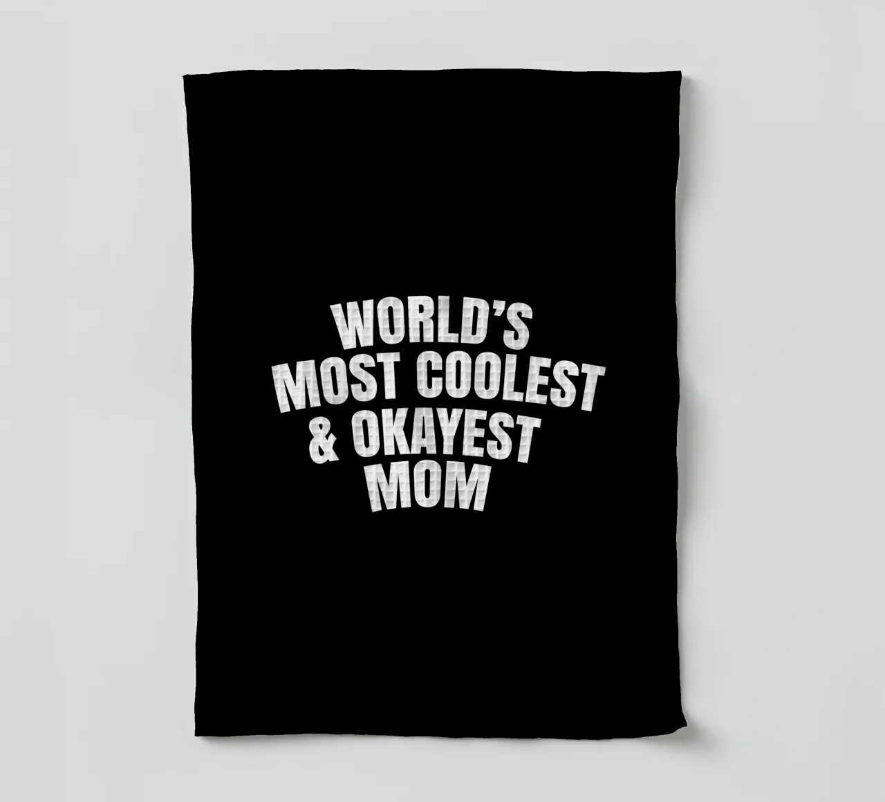 World's most coolest and okayest mom canovaccio da cucina da happieeagle