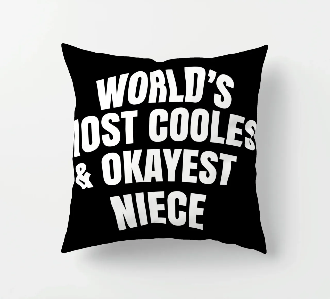 World's most coolest and okayest niece cuscino da happieeagle