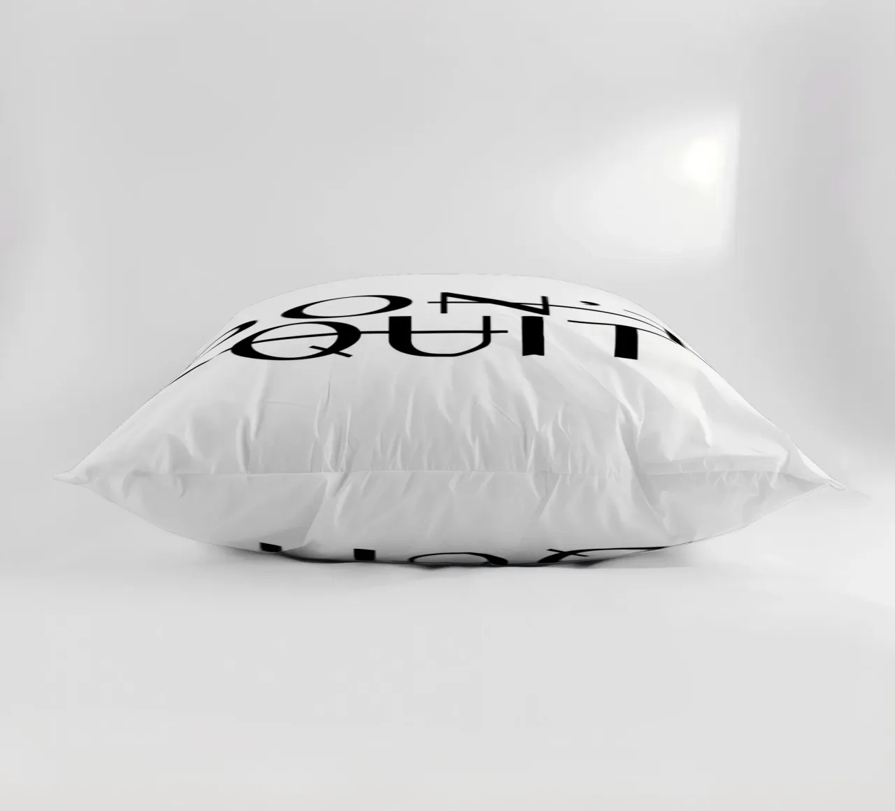 Dont Quit cuscino da WORD & WONDER