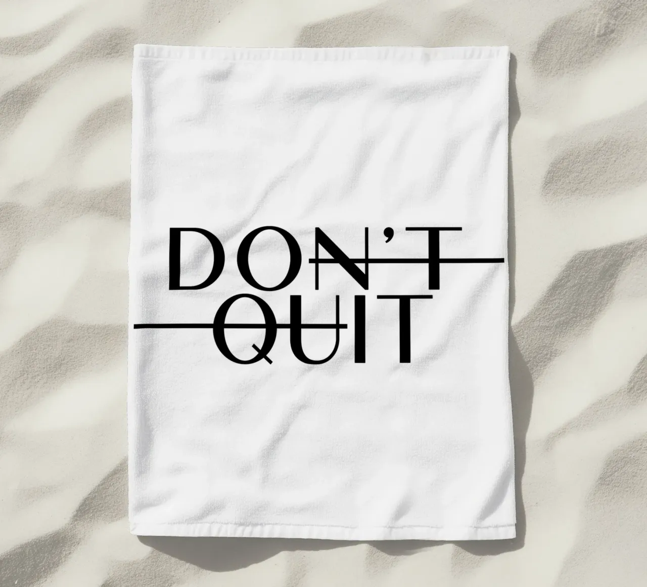 Dont Quit product.type.towel-beach common.byCreator WORD & WONDER