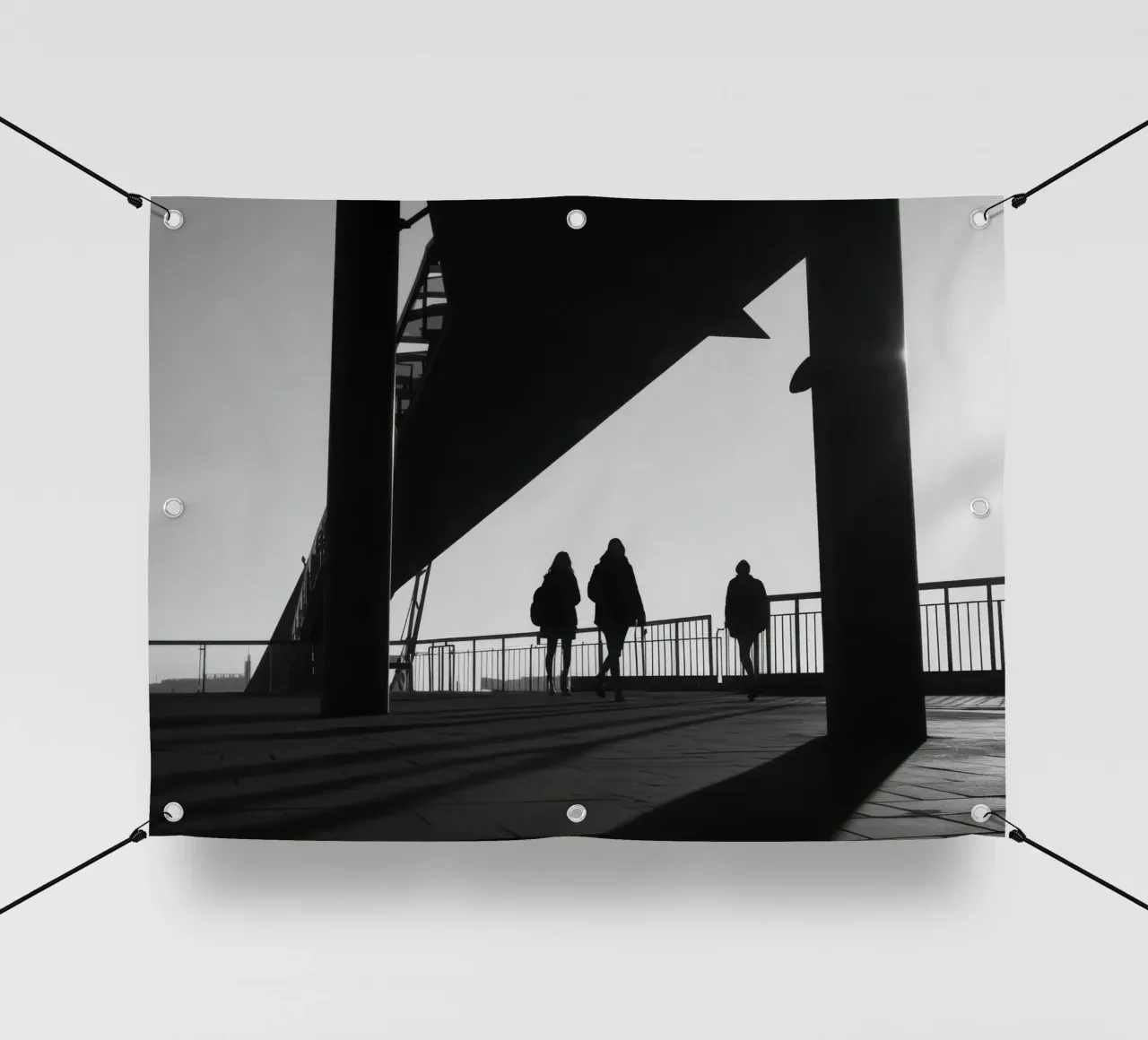 Attraversamento urbano telo in pvc da Black & White