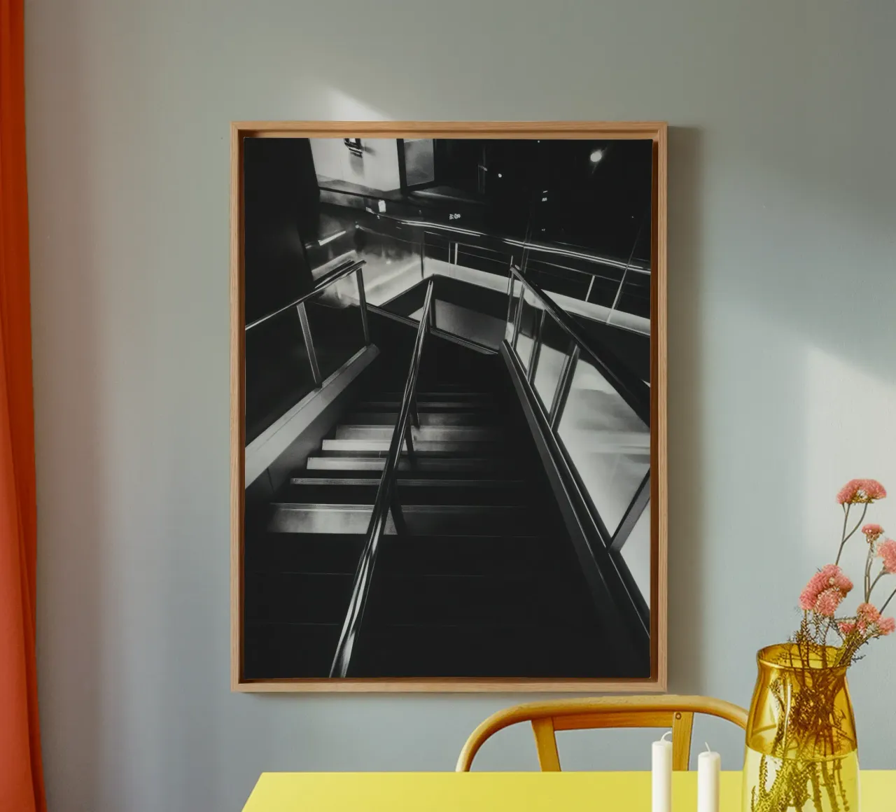 Scala moderna tela da Black & White