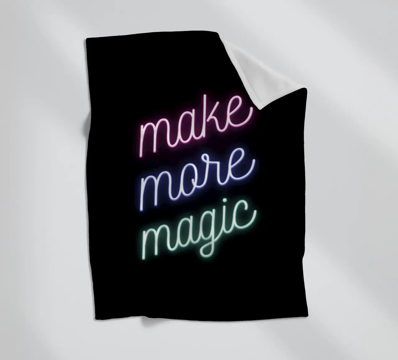 Make More Magic Fleecedecke von Magnific