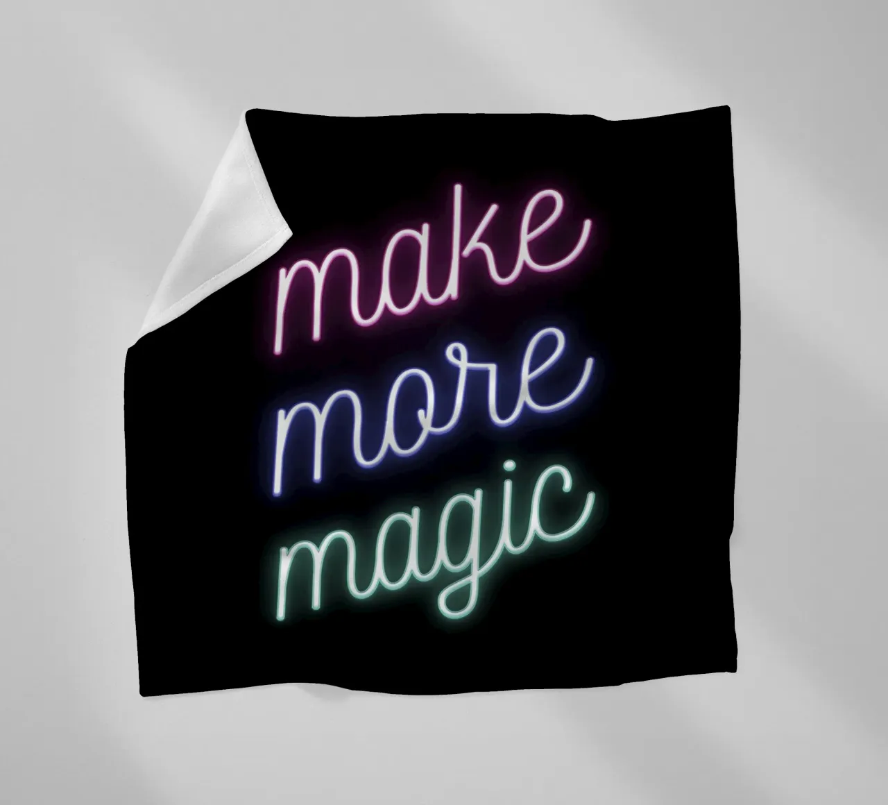 Make More Magic Fleecedecke von Magnific