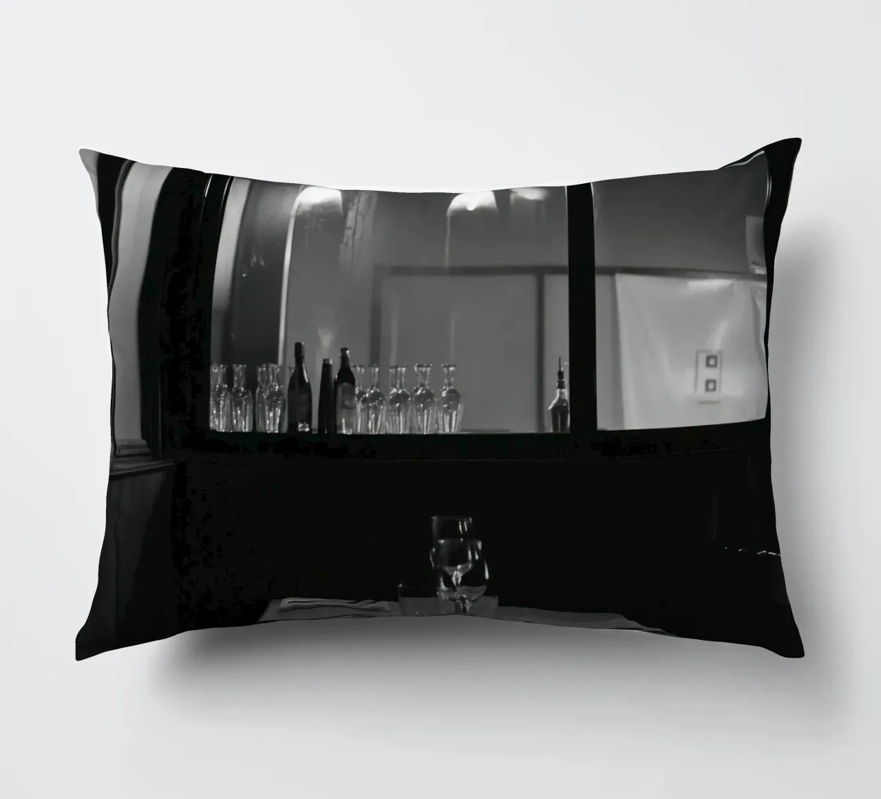 Elegante ristorante in bianco e nero cuscino da Black & White