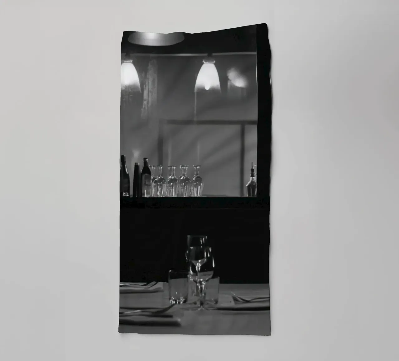 Elegante ristorante in bianco e nero asciugamano da bagno da Black & White