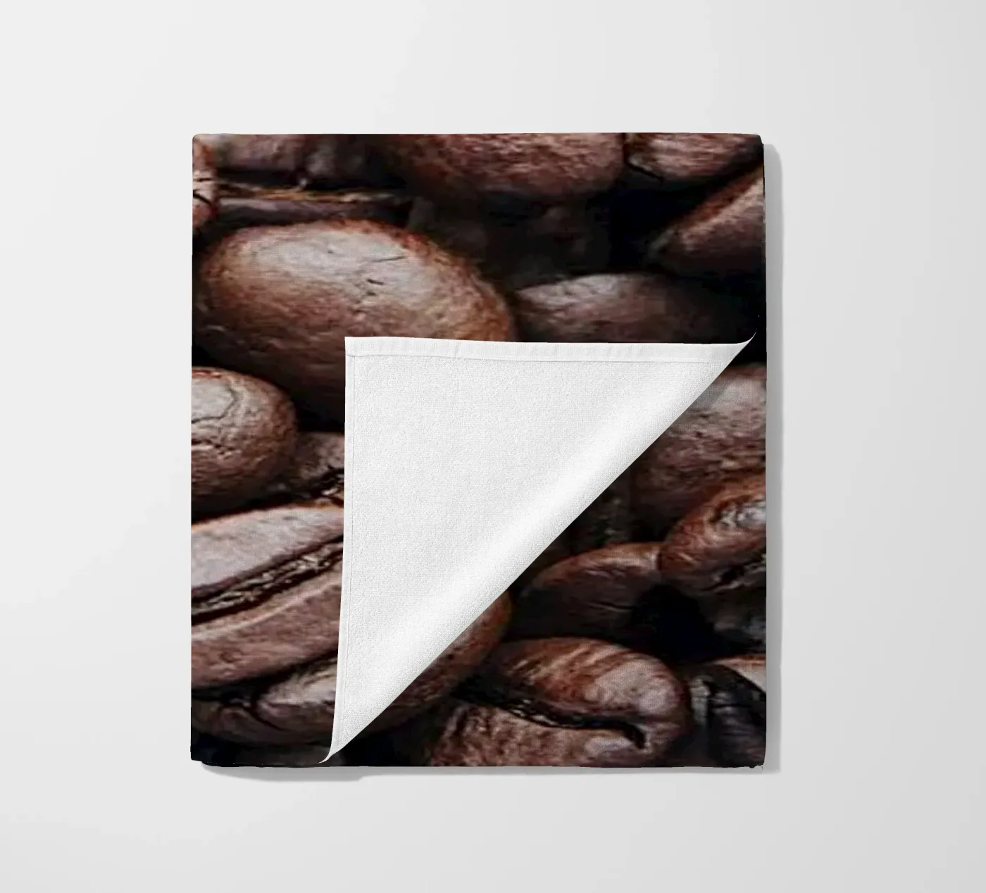 Kaffee beach towel by Alina