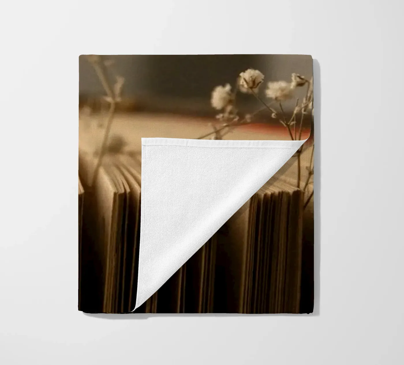 Buch beach towel by Alina