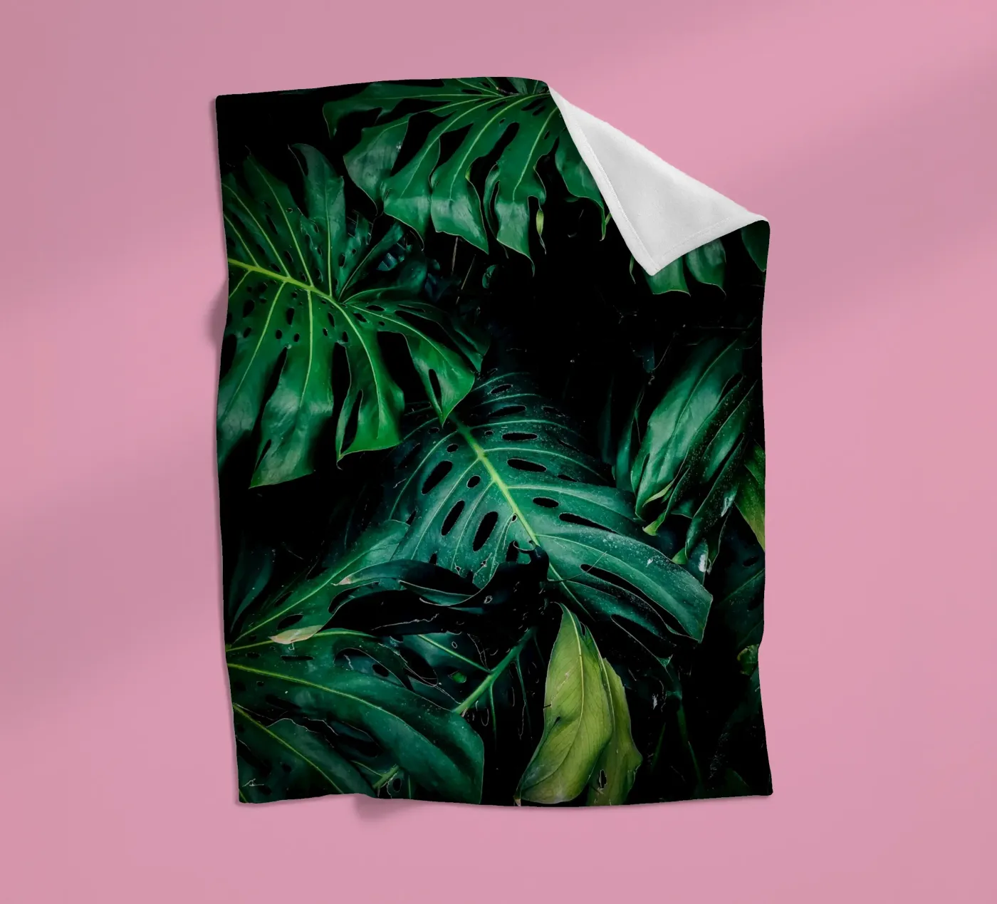 Monstera fleece blanket by Alina
