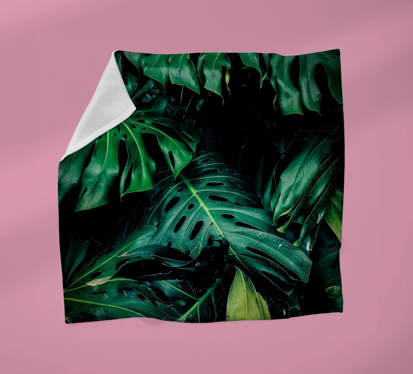 Monstera fleece blanket by Alina