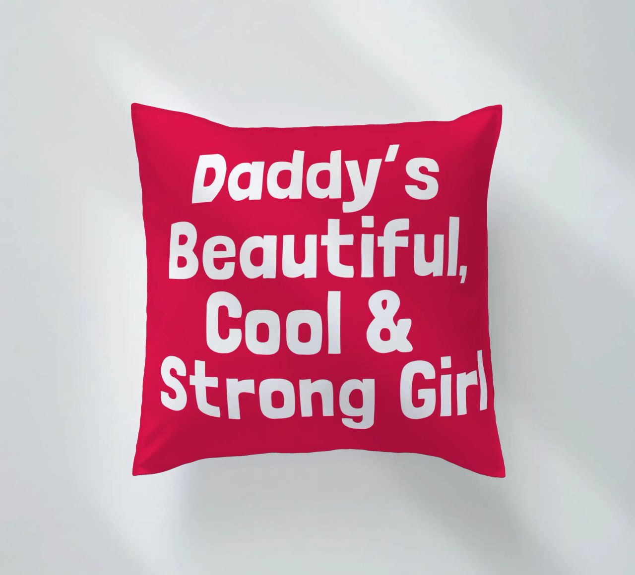Daddy's beautiful, cool and strong girl coussin de happieeagle