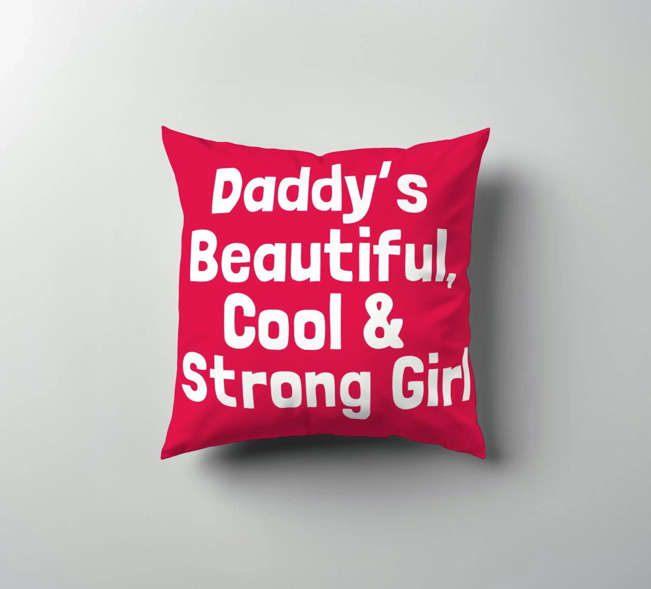 Daddy's beautiful, cool and strong girl coussin de happieeagle