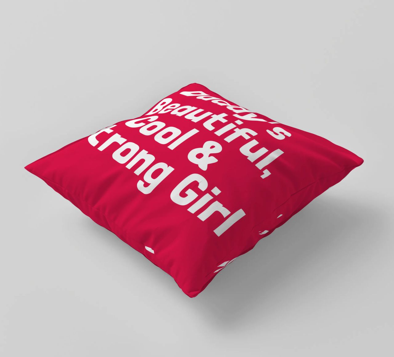 Daddy's beautiful, cool and strong girl coussin de happieeagle