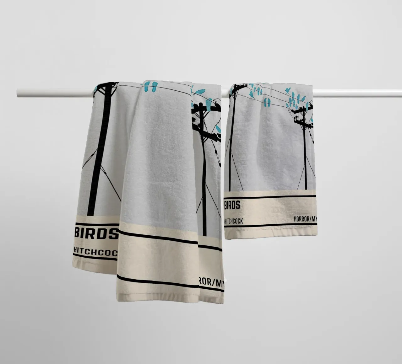 The Birds asciugamano da bagno da TheArtstudio