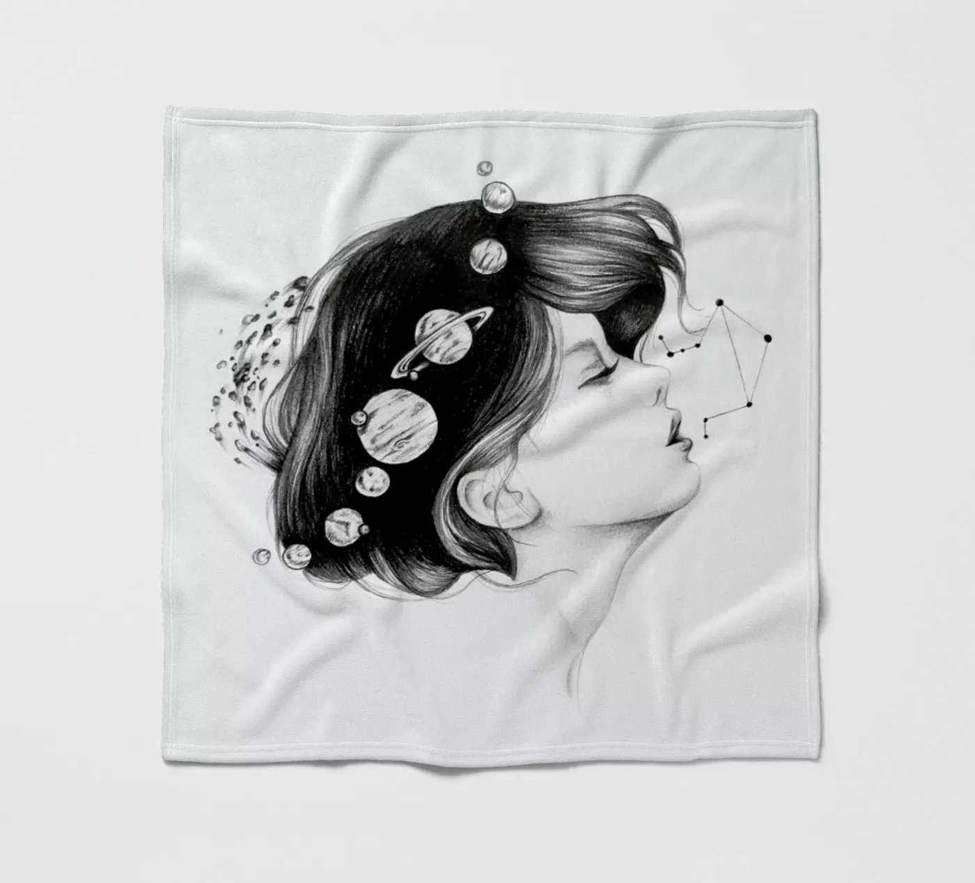Cosmic Matter Fleecedecke von Alejandra Sáenz