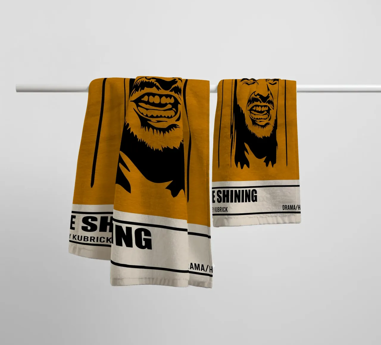 The Shining 1 asciugamano da bagno da TheArtstudio