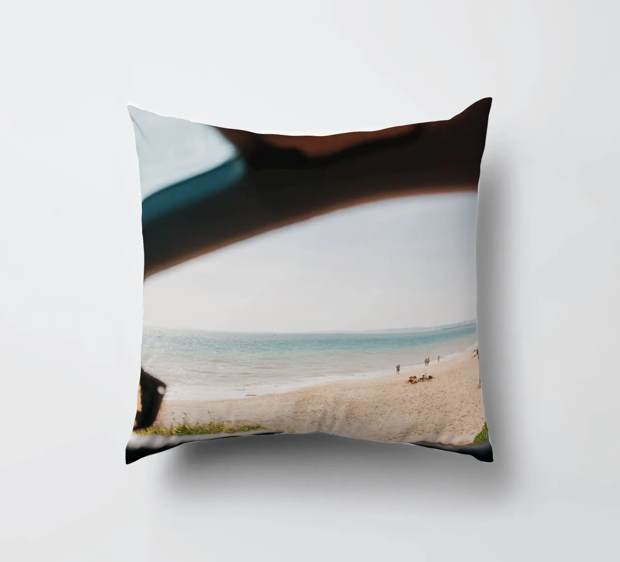 Sole, spiaggia e mare: un momento in Portogallo cuscino da Bold and Retro