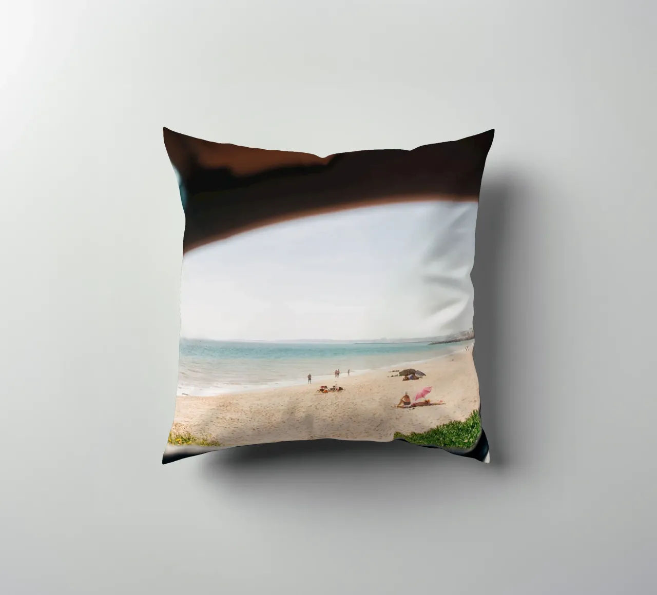 Sole, spiaggia e mare: un momento in Portogallo cuscino da Bold and Retro