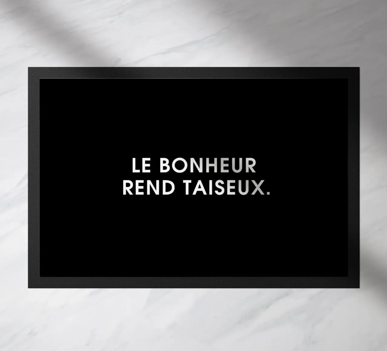 Le bonheur rend taiseux - Black zerbino da Intertitres